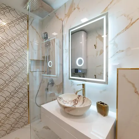 Comfort * Trepeszkovci